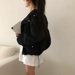 オーバーフィットフードウィンドブレーカー BLACK