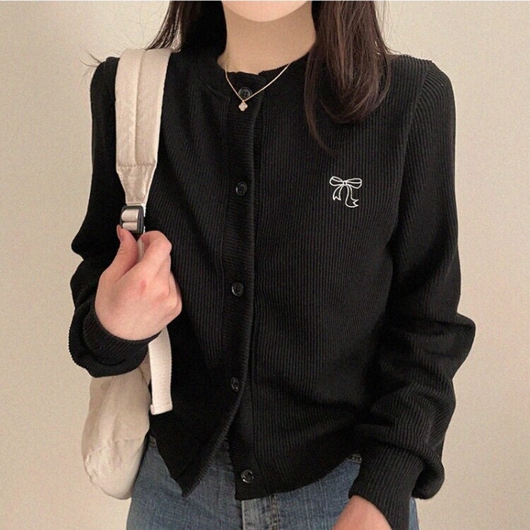 新品未使用❤︎ CRANK SEOUL リボンブラック長袖カーディガン 新品未使用❤︎ CRANK SEOUL リボンブラック長袖カーディガン - メルカリ