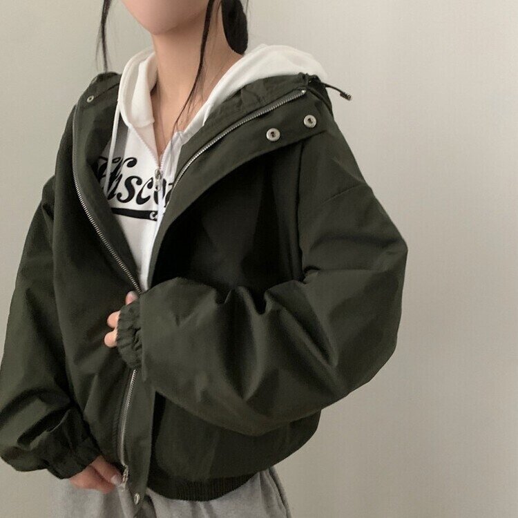 itzy GWBG ポップアップ ジャンパー ジャケット ウィンドブレーカー