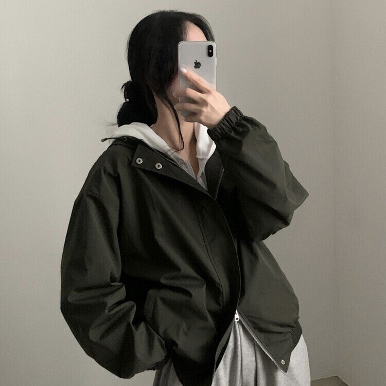 オーバーフィットスナップボタンウィンドブレーカー｜ジャンパー｜韓国