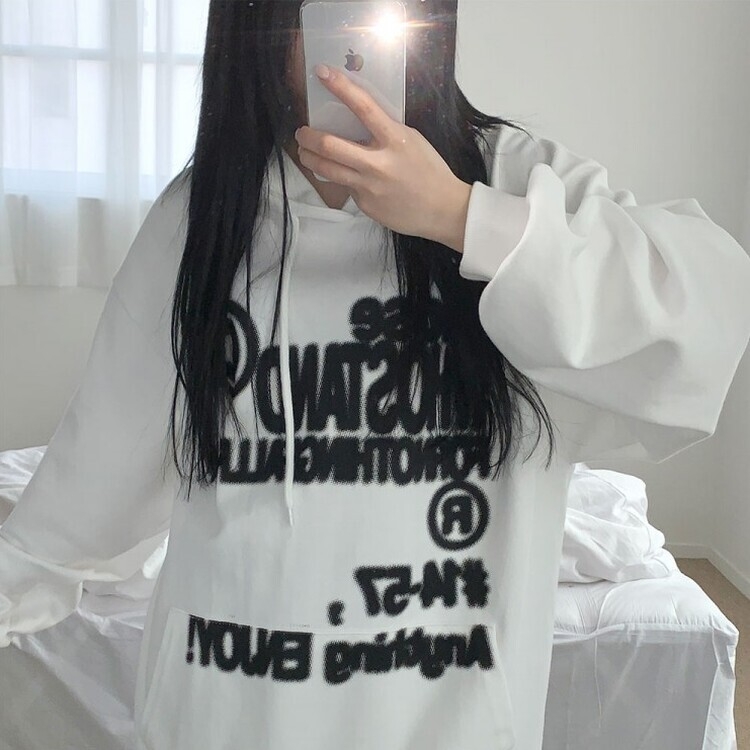 리오스 스프레이 레터링 프린팅 남녀공용 루즈 맨투맨 후드티 3color 화이트