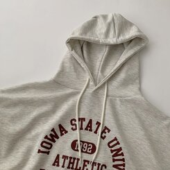 オーバーフィットレタリングカジュアルパーカー