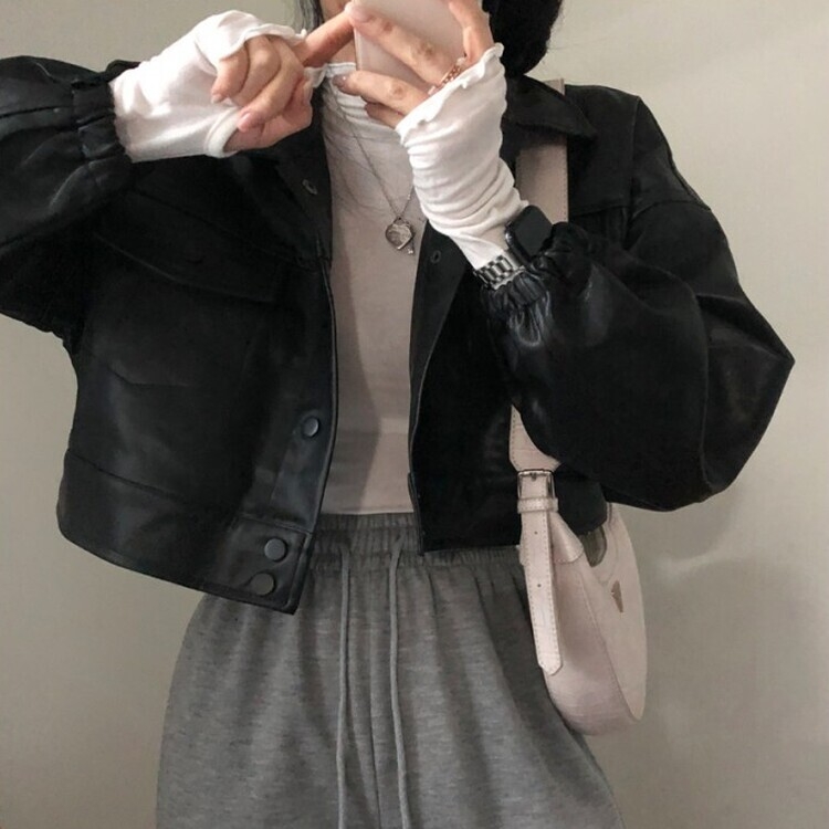 노제 크롭 오버핏 밴딩 레더 자켓 블랙