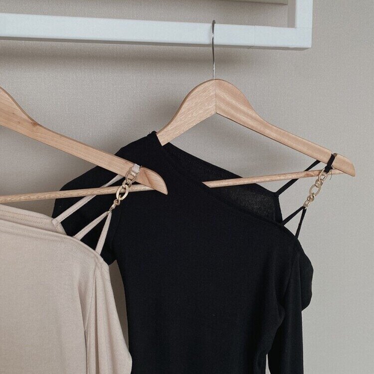 アンバランススリット長袖Tシャツ