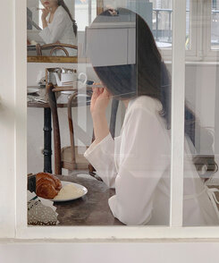 スクエアネック7分袖ブラウス Ivory