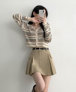 플리 카고 포켓 디테일 벨트 세트 플리츠 핀턱 미니스커트 베이지