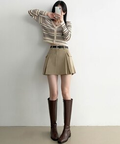 플리 카고 포켓 디테일 벨트 세트 플리츠 핀턱 미니스커트 베이지