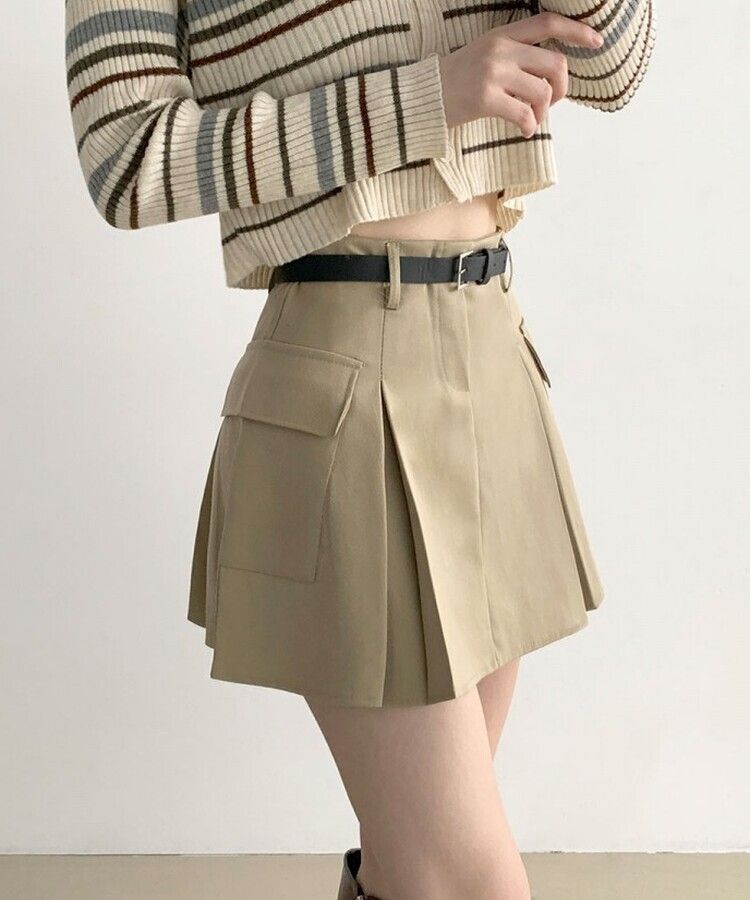 플리 카고 포켓 디테일 벨트 세트 플리츠 핀턱 미니스커트 베이지