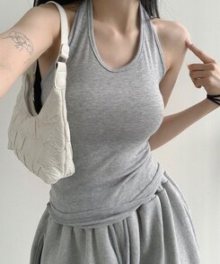 シンプルホルターネックスリーブレス5色 GRAY