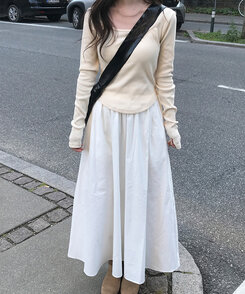 ベーシックリブスクエアスリムTシャツ CREAM BEIGE