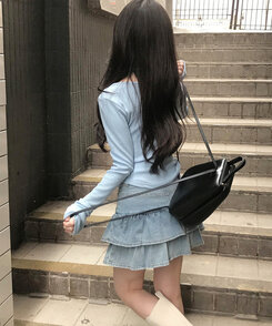 ベーシックリブスクエアスリムTシャツ BLUE