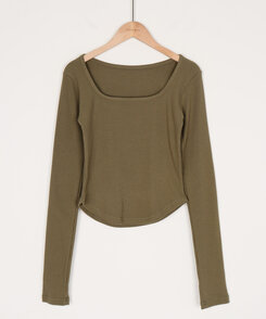 ベーシックリブスクエアスリムTシャツ