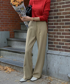 スラックス デイリーシンプルストレートスラックス LIGHT BEIGE