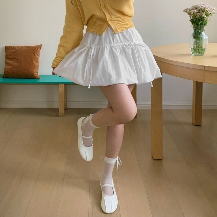 バンディングリボンナイロンバルーンミニスカート IVORY