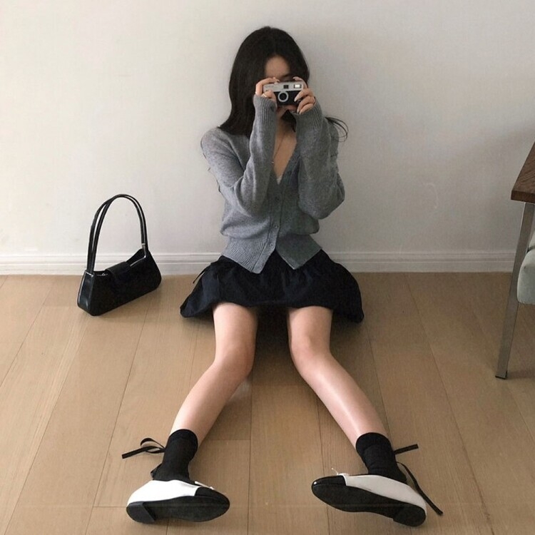 バンディングリボンナイロンバルーンミニスカート BLACK