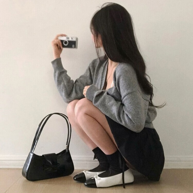 バンディングリボンナイロンバルーンミニスカート BLACK