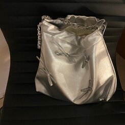 バッグ シルバーリボンチェーンショルダーバッグ