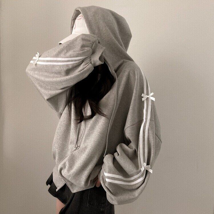 GUCCI リボンデザイン グレー パーカー 10 ☆グッチ☆GUCCI☆グレー ☆パーカー☆キッズ☆リボン☆スウェット