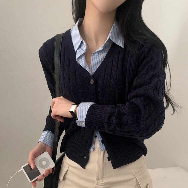 인텐셜 케이블 꽈배기 데일리 크롭 니트 가디건 6color 네이비