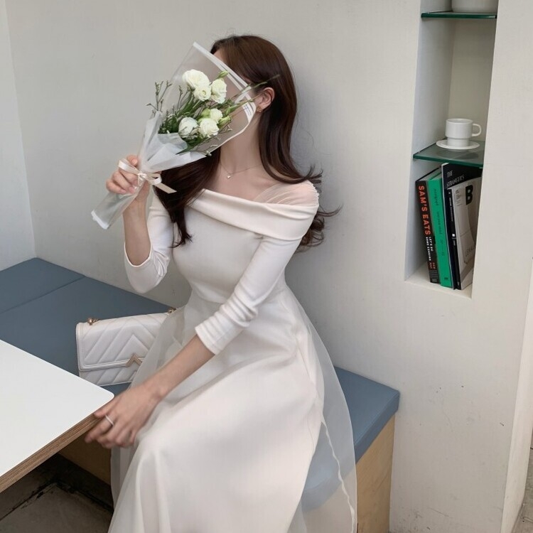 シャーリングアンバランスシフォンロングワンピース IVORY