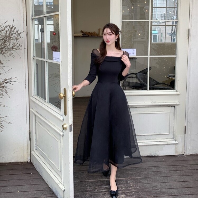 シャーリングアンバランスシフォンロングワンピース BLACK