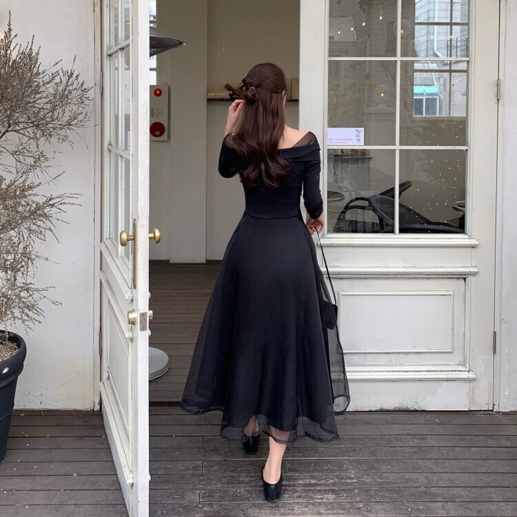 シャーリングアンバランスシフォンロングワンピース BLACK