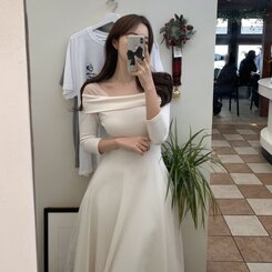 シャーリングアンバランスシフォンロングワンピース IVORY