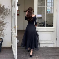 シャーリングアンバランスシフォンロングワンピース BLACK