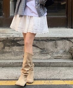 ブーツ スエードバックルブーツ BEIGE