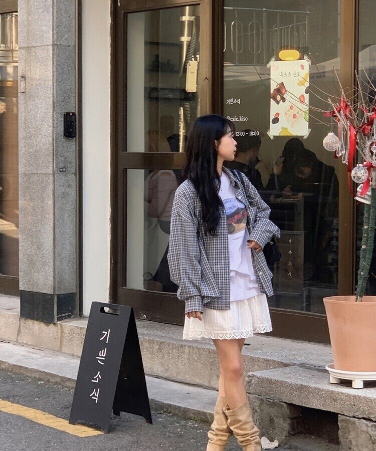 スエードバックルブーツ BEIGE