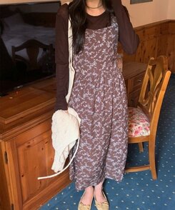 ロングワンピース シュシュフラワーラップロングワンピース BROWN