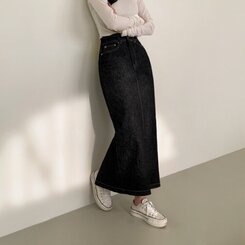 ノンフェードベーシックデニムスカート BLACK