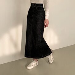 ノンフェードベーシックデニムスカート BLACK