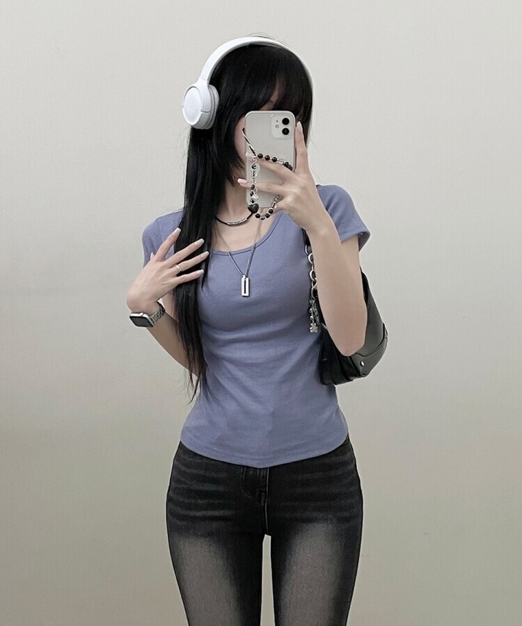 소프트무지랍빠유넥라운드슬림핏반팔티 진보라