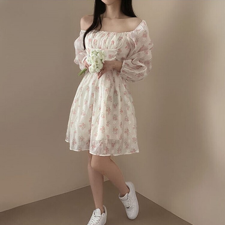 オフショルダー　ワンピース　フリル　レース TeddyShop（テディショップ）の「レディース水着 ワンピース