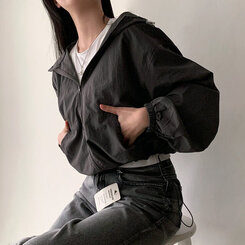 カンガルークロップフードストリングウィンドブレーカー5色 DEEP GRAY