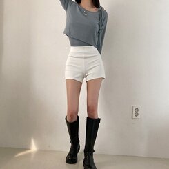 ショートパンツ ハイウエストピンタックスパンショートパンツ WHITE