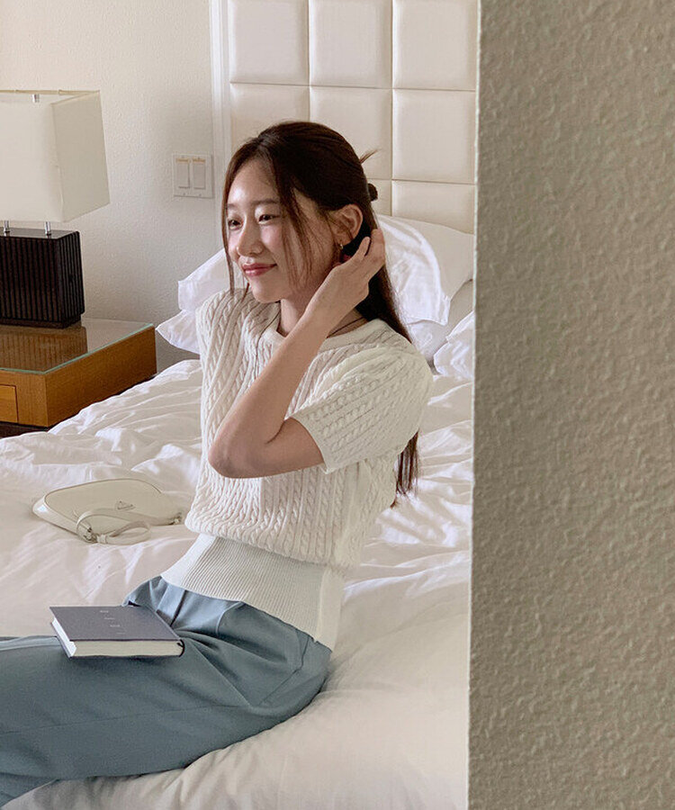 ケーブル編みシャーリング半袖ニット5色 WHITE