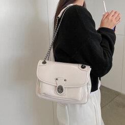 バッグ フェイクレザーチェーンツーウェイショルダークロスバッグ IVORY