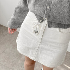 ファッション雑貨 ボールドハートパールバッグキーホルダー WHITE