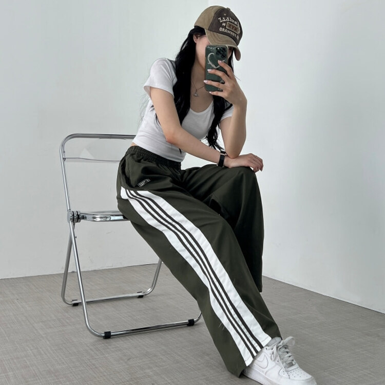 ユニークエフトラックバンディングトレーニングパンツ