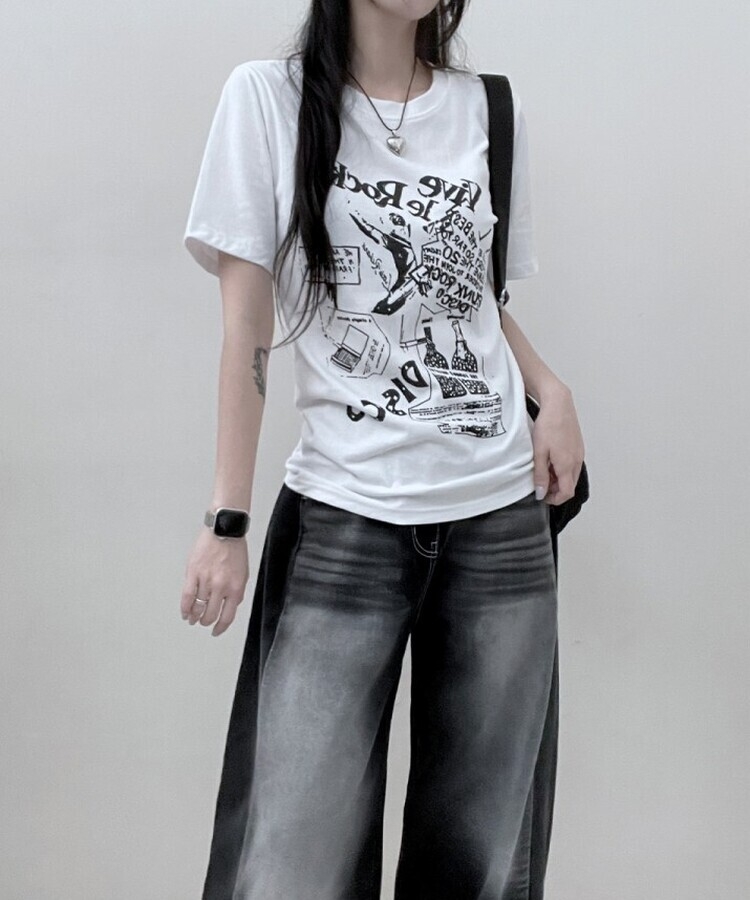 바이브락레터링프린팅반팔티 화이트