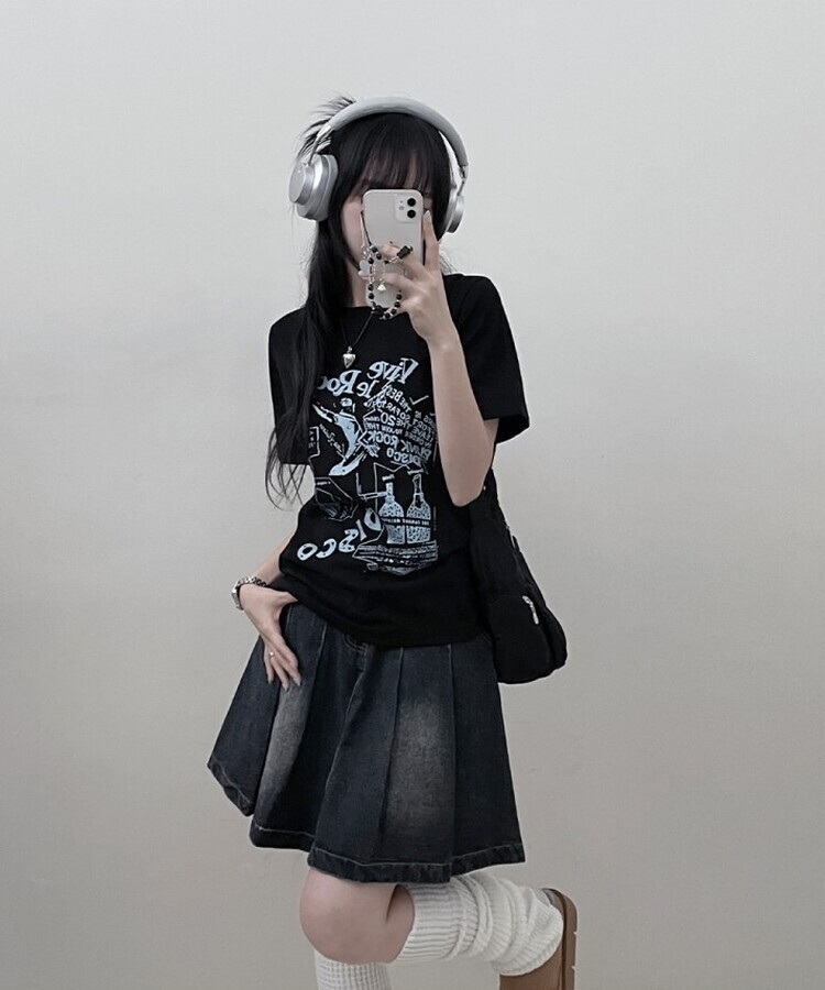 바이브락레터링프린팅반팔티 검정