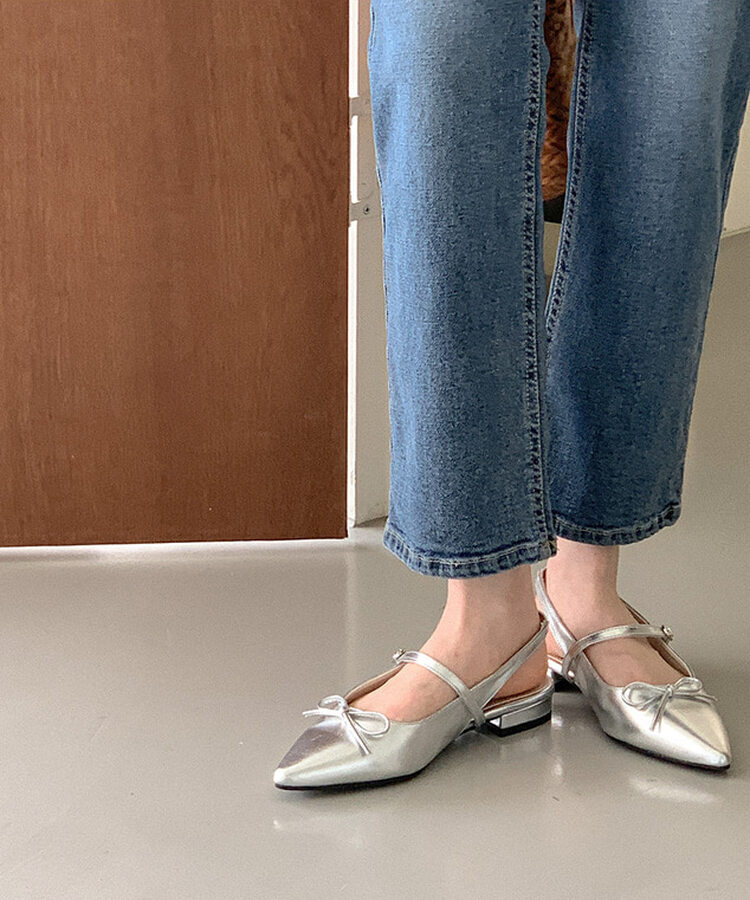 イーブランリボンレザースリングバッグ SILVER