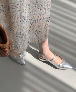 ブーツ イーブランリボンレザースリングバッグ SILVER