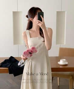 ロングワンピース サイドプリーツロングワンピース Cream