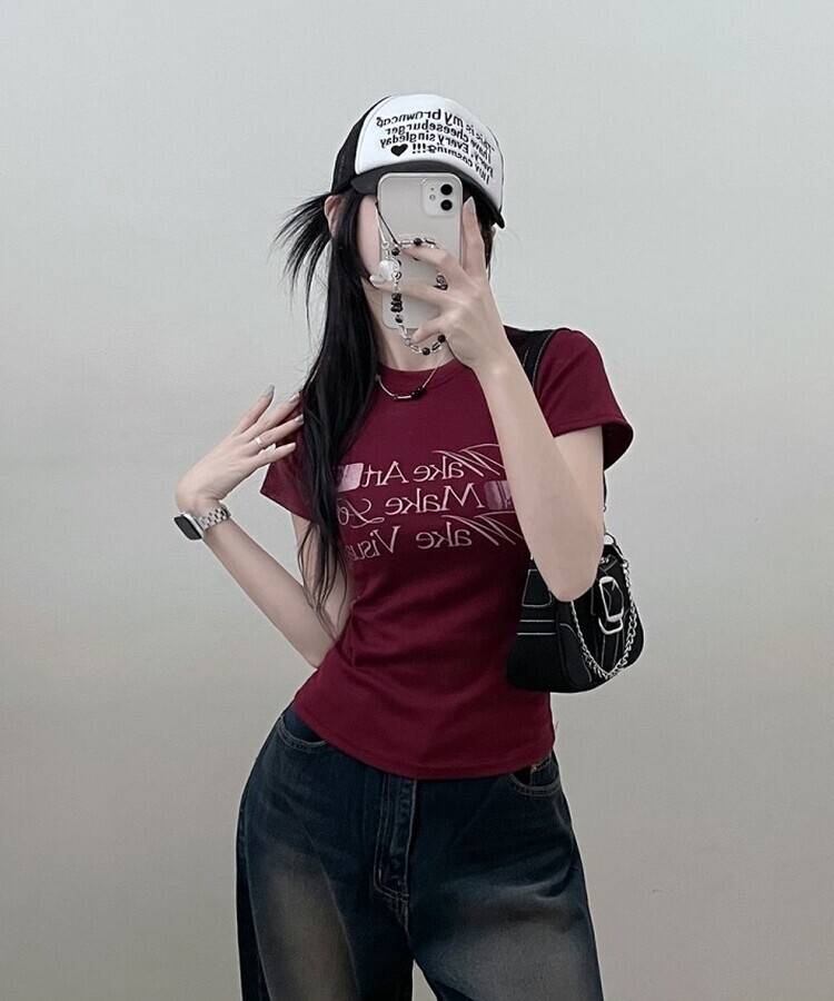 スリムフィットプリンティング半袖Tシャツ WINE
