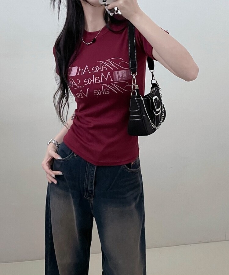 スリムフィットプリンティング半袖Tシャツ WINE