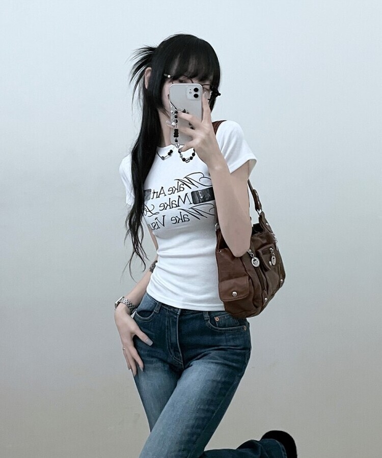 スリムフィットプリンティング半袖Tシャツ IVORY