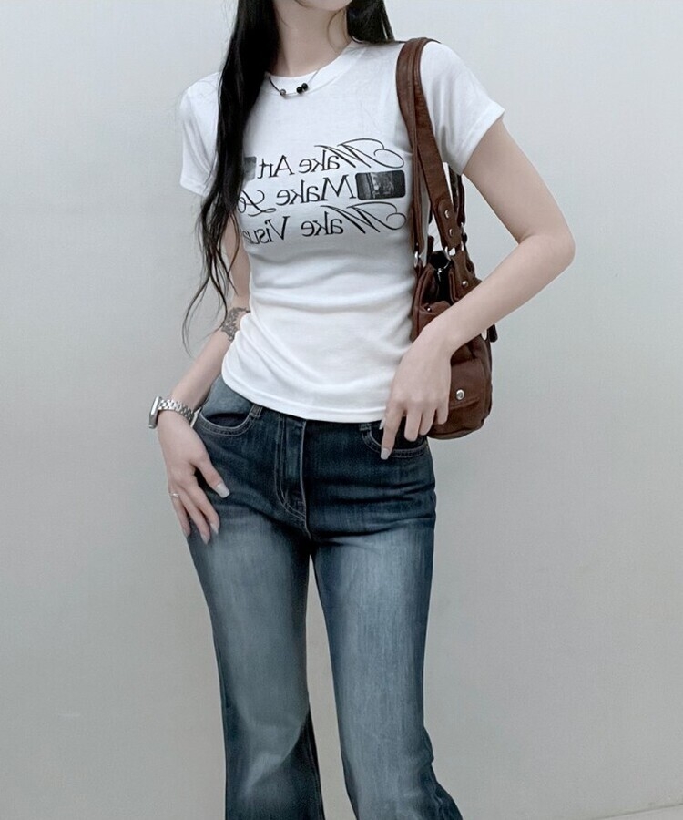 スリムフィットプリンティング半袖Tシャツ IVORY
